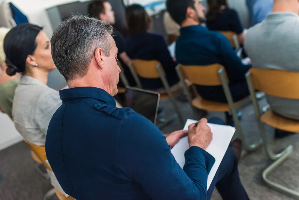 Construction professionals attending K-12 construction safety training in Dallas Fort Worth — Maven Safety KORE™ K-12 safety training series for contractors and project management firms